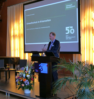 Prof. Dr. Messner (Umweltbundesamt)